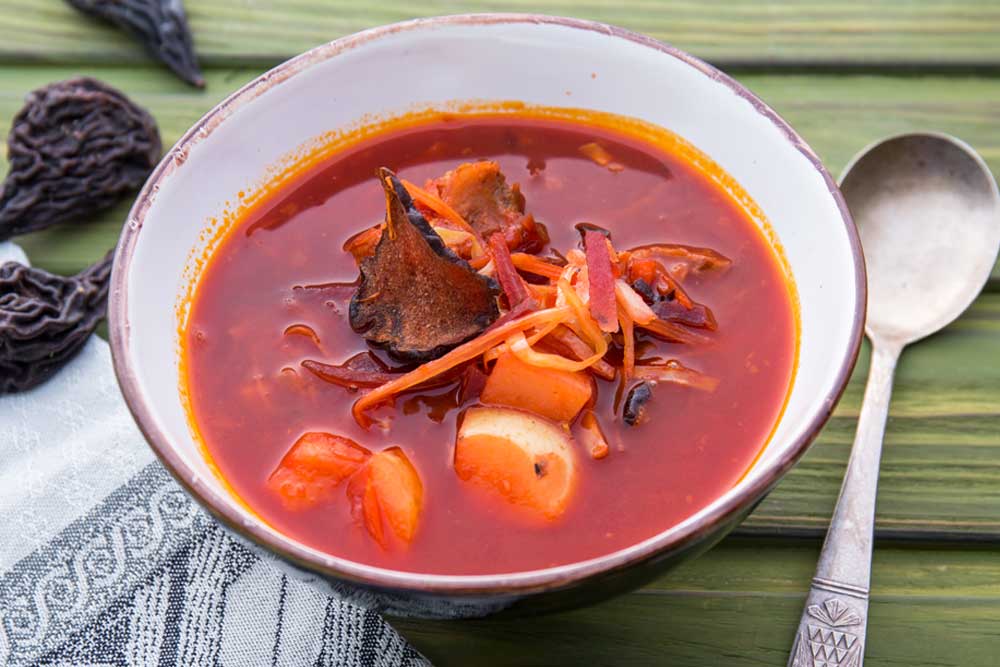 Київський борщ – страва, яку описував Тарас Шевченко