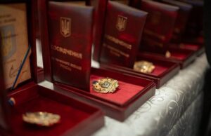 Жителька Макарівщини отримала звання «Мати-героїня» за виховання п’ятьох дітей