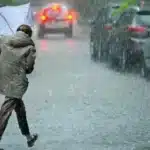 У Києві оголосили жовтий рівень небезпечності через сильні дощі
