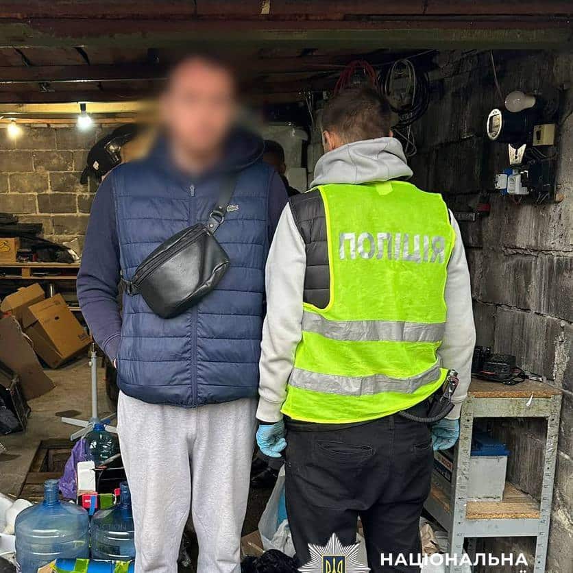 28-річна киянка продавала амфетамін і МДМА з рук – їй світить 12 років в’язниці — фото 4